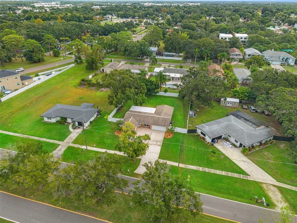 For Sale: $449,000 (4 beds, 2 baths, 1993 Square Feet)