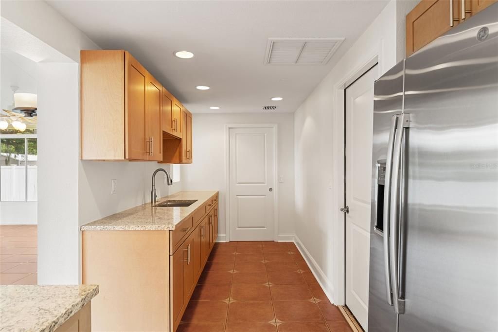 For Sale: $449,000 (4 beds, 2 baths, 1993 Square Feet)