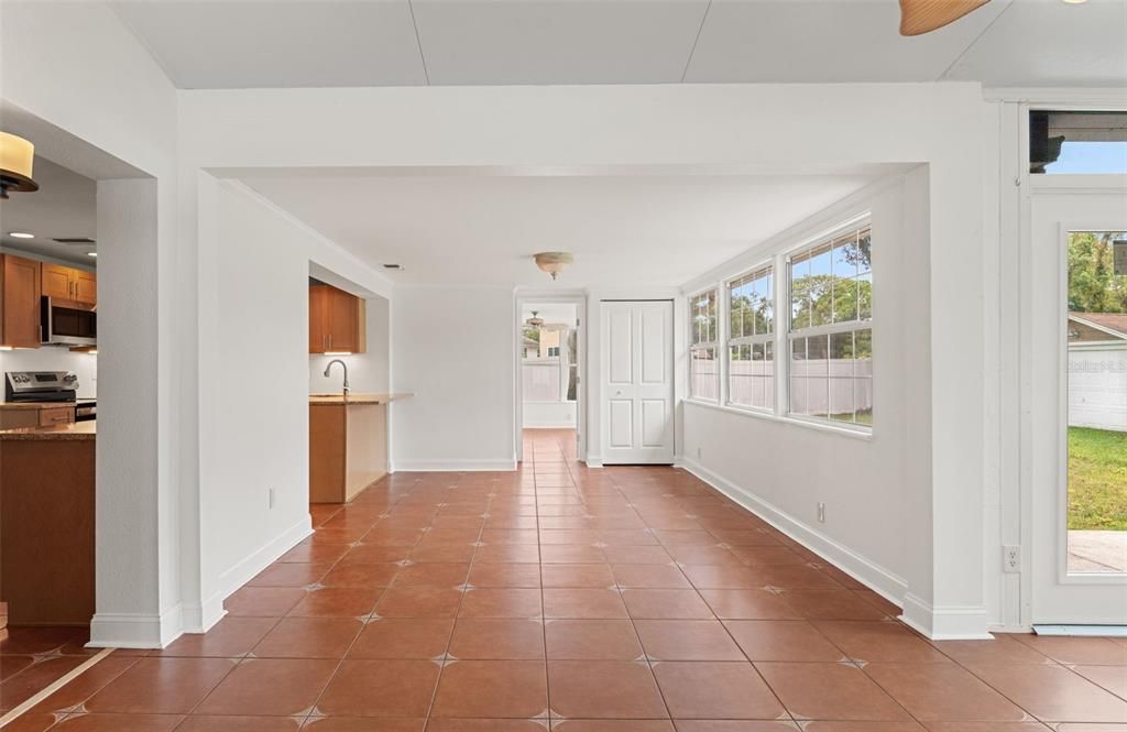 For Sale: $449,000 (4 beds, 2 baths, 1993 Square Feet)