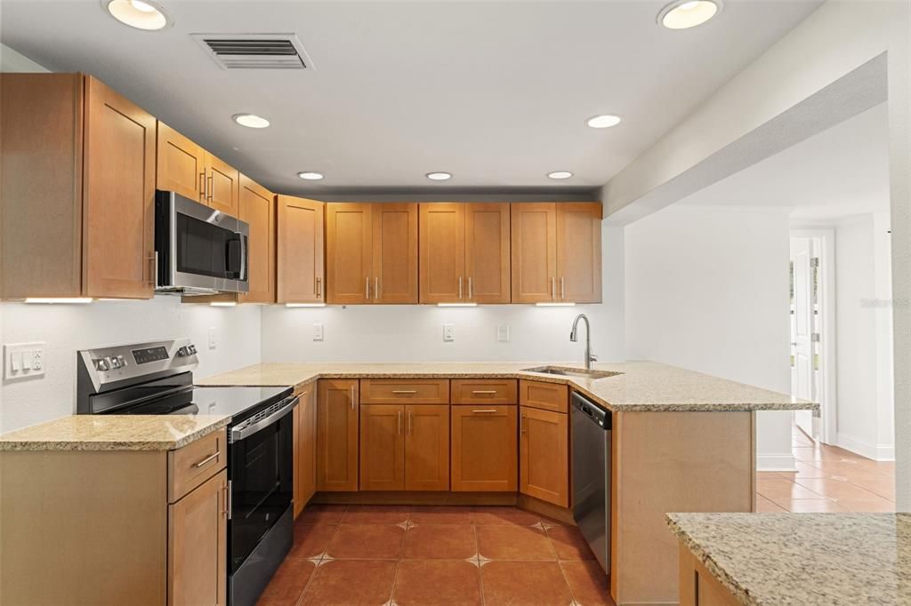 For Sale: $449,000 (4 beds, 2 baths, 1993 Square Feet)