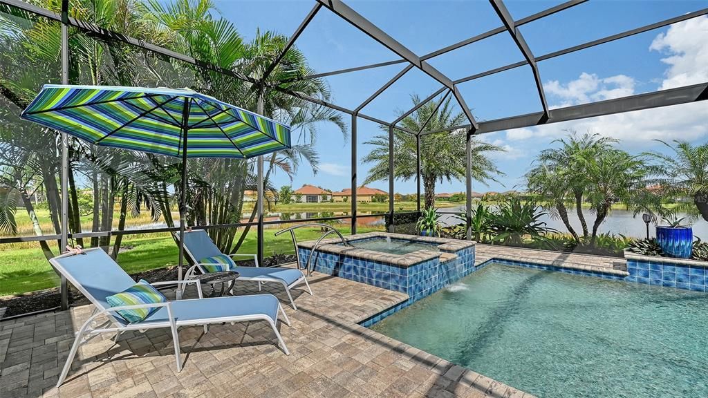 Под контрактом: $1,725,000 (4 спален, 3 ванн, 3140 Квадратных фут)