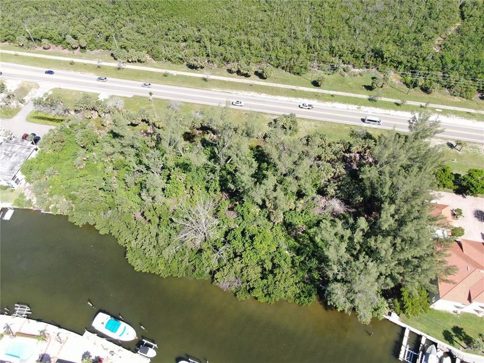 На продажу: $6,750,000 (1.47 acres)