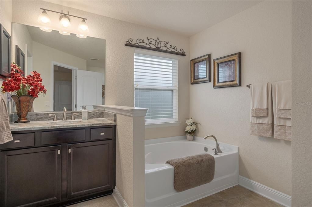 Active With Contract: $369,000 (4 beds, 3 baths, 2442 Square Feet)