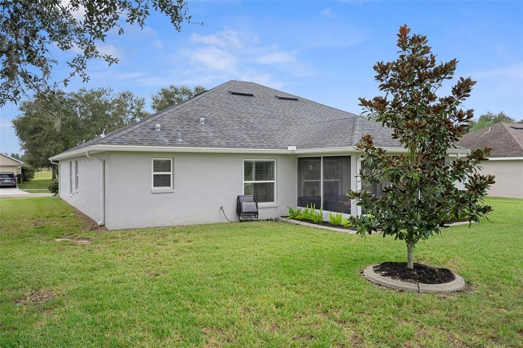 Active With Contract: $369,000 (4 beds, 3 baths, 2442 Square Feet)