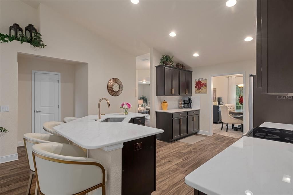 Active With Contract: $369,000 (4 beds, 3 baths, 2442 Square Feet)