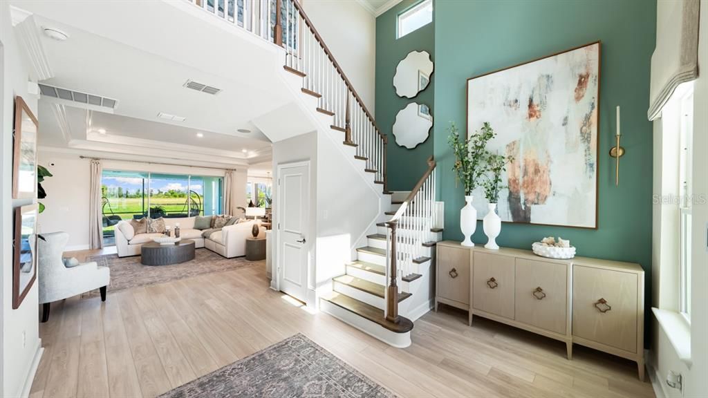 En Venta: $957,363 (5 camas, 4 baños, 3461 Pies cuadrados)