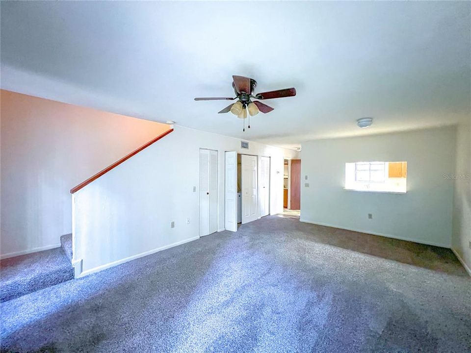 В аренду: $1,250 (2 спален, 1 ванн, 1062 Квадратных фут)