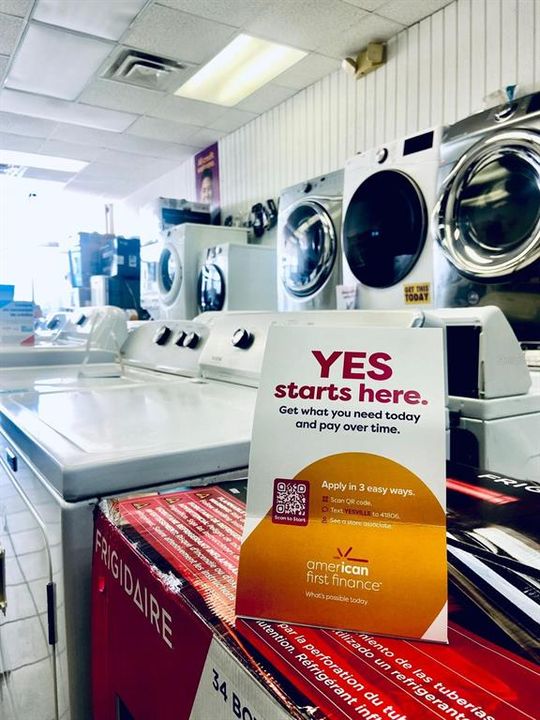 待售: $111,000 (0 贝兹, 0 浴室, 1200 平方英尺)