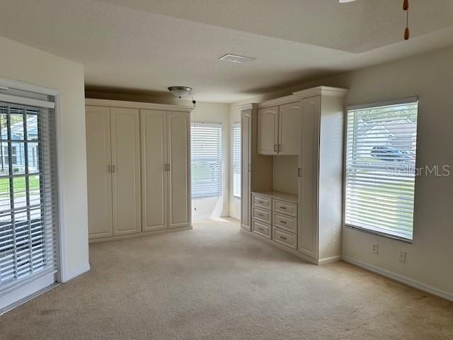 出租: $2,200 (3 贝兹, 2 浴室, 2053 平方英尺)