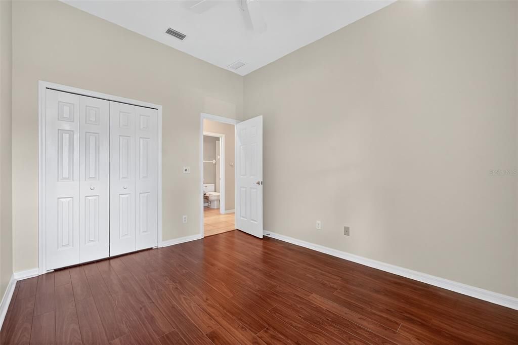 For Sale: $315,000 (2 beds, 2 baths, 1542 Square Feet)