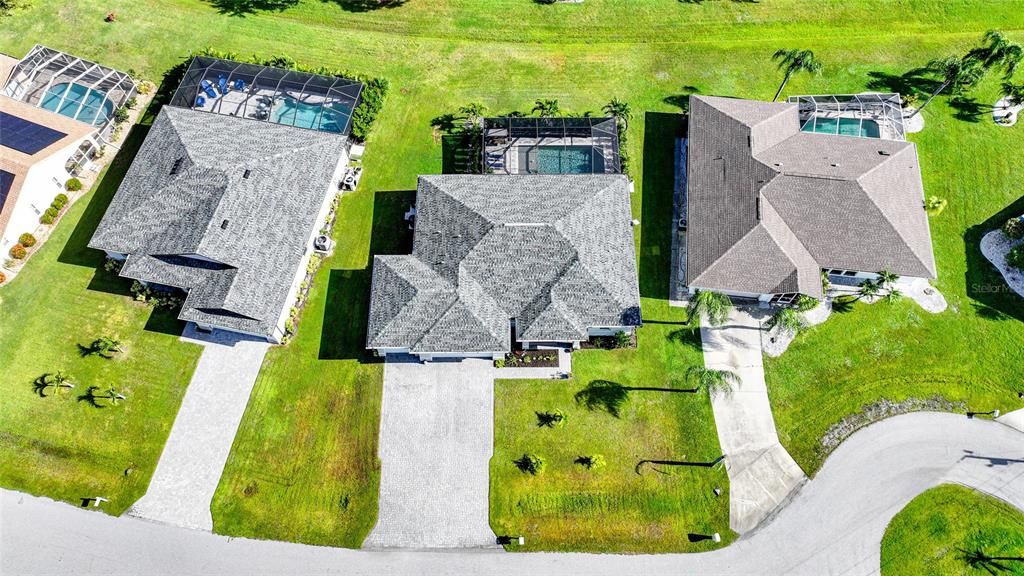 На продажу: $575,000 (4 спален, 2 ванн, 1868 Квадратных фут)