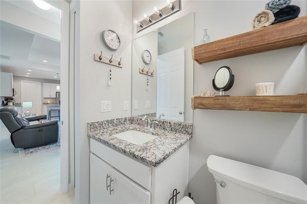 На продажу: $575,000 (4 спален, 2 ванн, 1868 Квадратных фут)