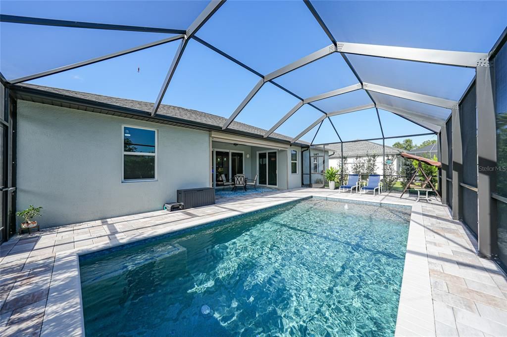 На продажу: $575,000 (4 спален, 2 ванн, 1868 Квадратных фут)