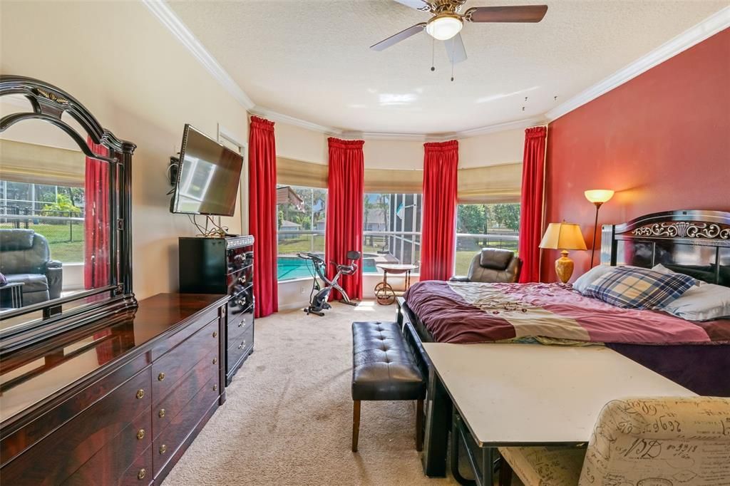 For Sale: $487,400 (4 beds, 3 baths, 2433 Square Feet)