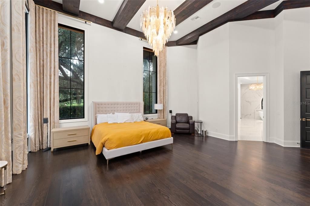 На продажу: $5,325,000 (4 спален, 5 ванн, 6424 Квадратных фут)