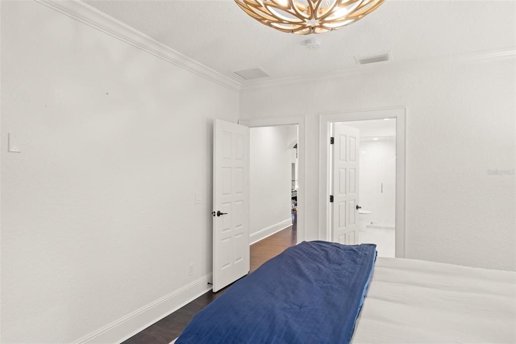 На продажу: $5,325,000 (4 спален, 5 ванн, 6424 Квадратных фут)