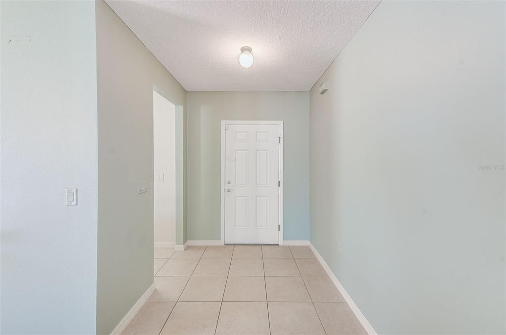 Active With Contract: $264,900 (3 beds, 2 baths, 1770 Square Feet)