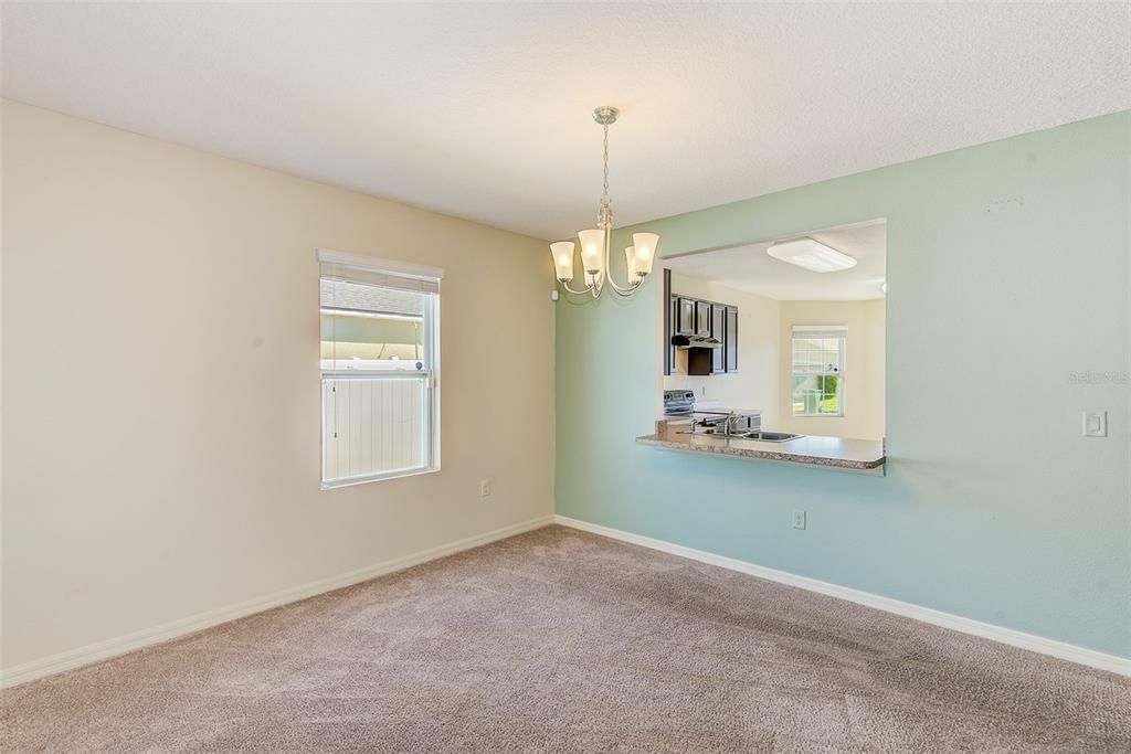 Active With Contract: $264,900 (3 beds, 2 baths, 1770 Square Feet)