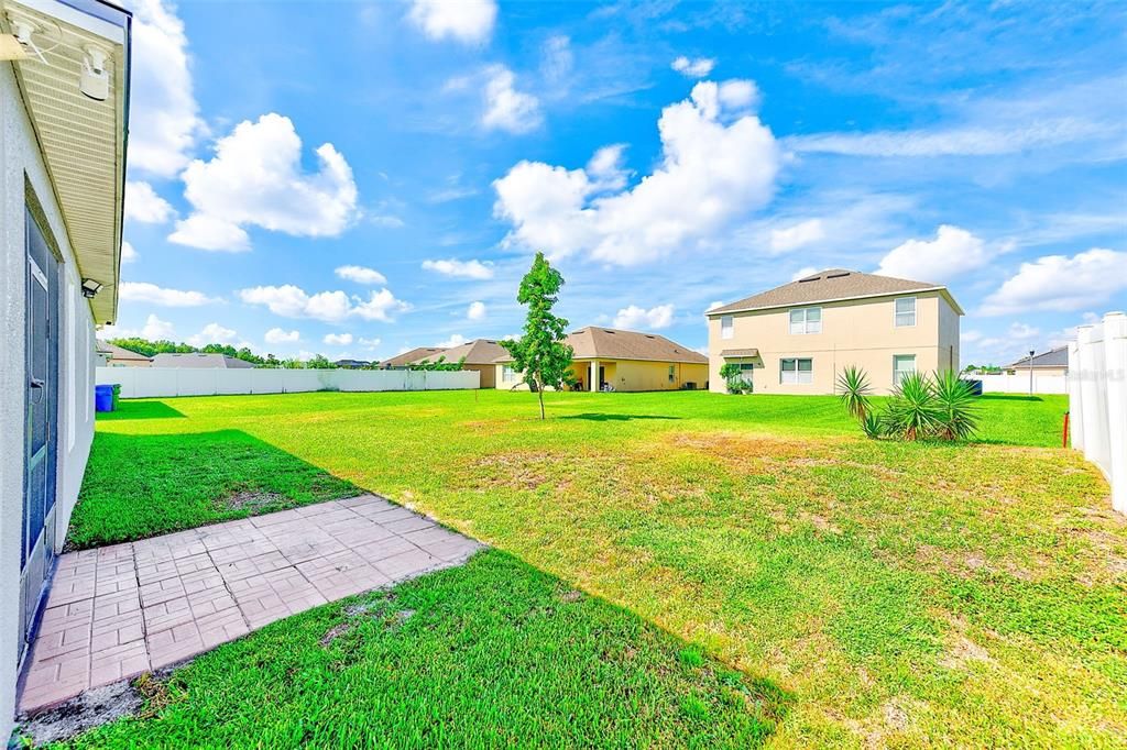 Active With Contract: $264,900 (3 beds, 2 baths, 1770 Square Feet)