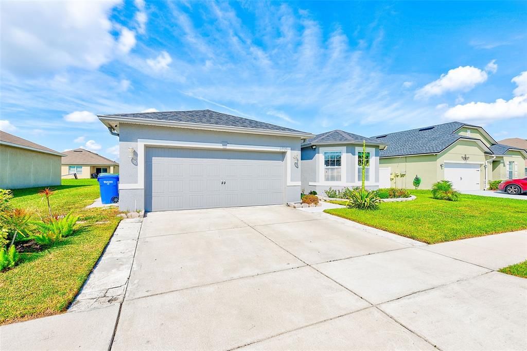 Active With Contract: $264,900 (3 beds, 2 baths, 1770 Square Feet)