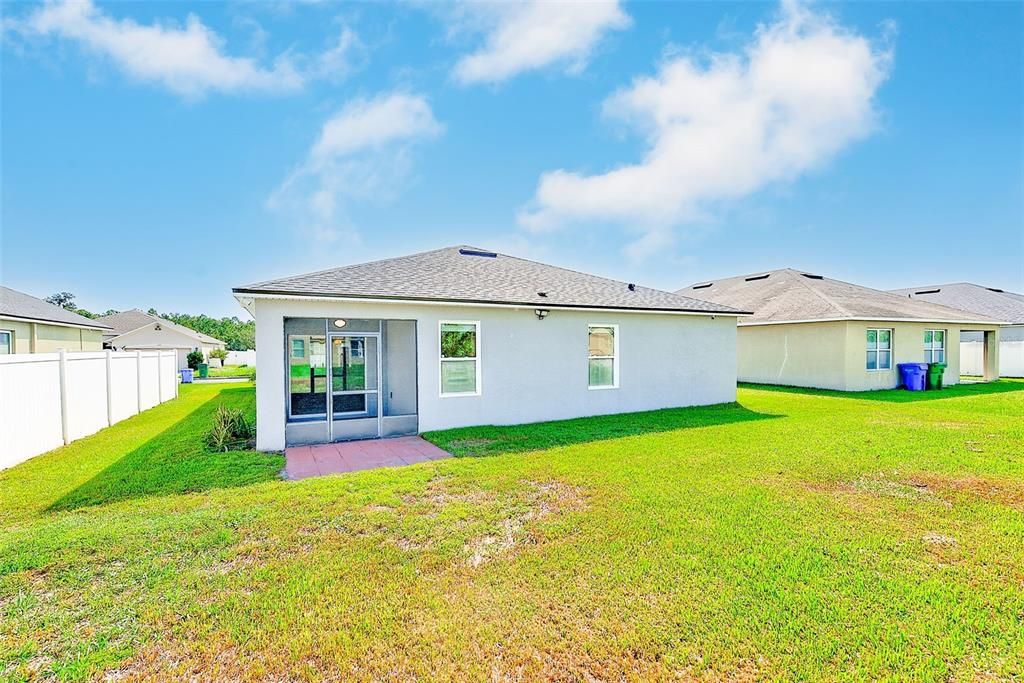 Active With Contract: $264,900 (3 beds, 2 baths, 1770 Square Feet)