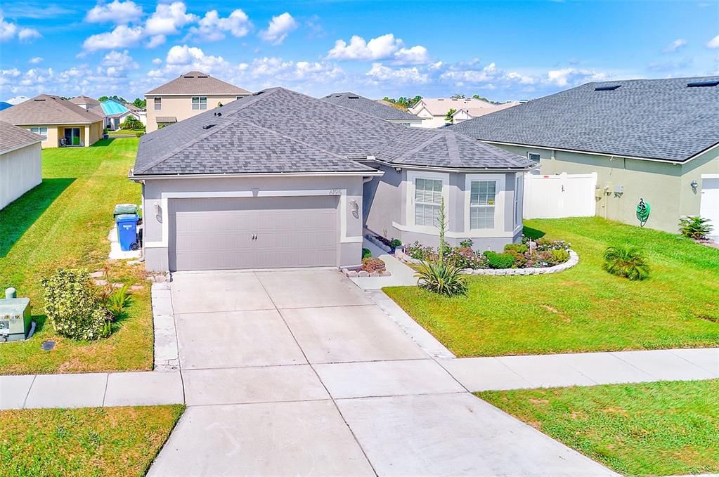 Active With Contract: $264,900 (3 beds, 2 baths, 1770 Square Feet)