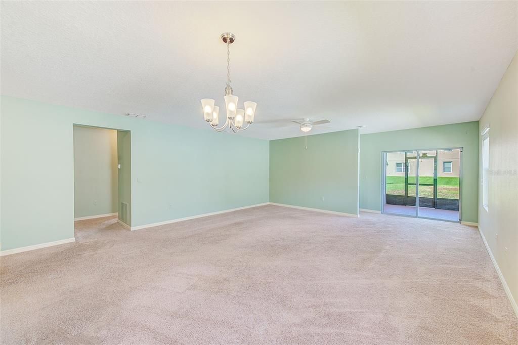 Active With Contract: $264,900 (3 beds, 2 baths, 1770 Square Feet)