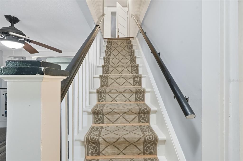 Activo con contrato: $160,000 (2 camas, 1 baños, 1624 Pies cuadrados)