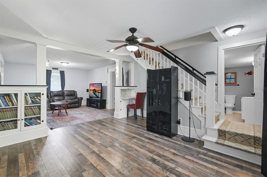 Activo con contrato: $160,000 (2 camas, 1 baños, 1624 Pies cuadrados)