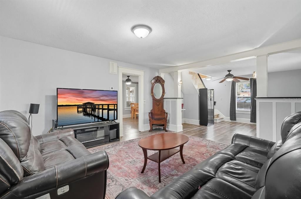 Activo con contrato: $160,000 (2 camas, 1 baños, 1624 Pies cuadrados)