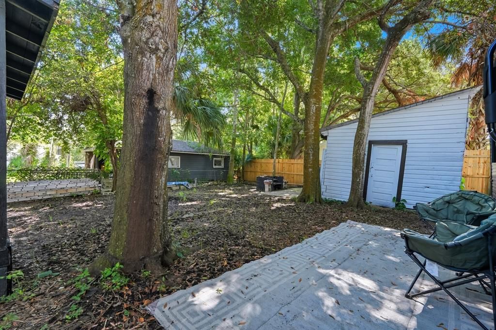 Activo con contrato: $160,000 (2 camas, 1 baños, 1624 Pies cuadrados)