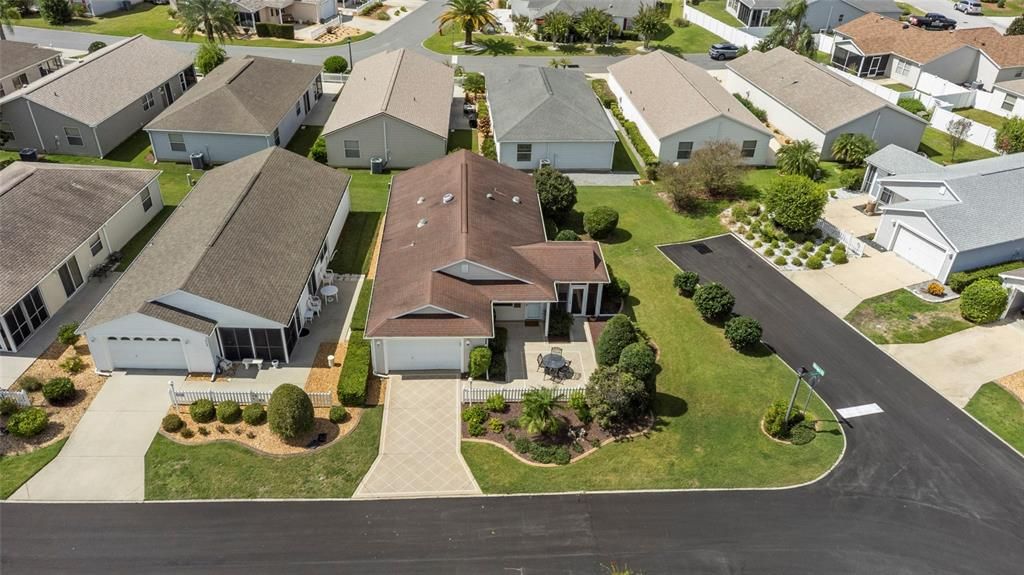 合同活跃: $314,000 (2 贝兹, 2 浴室, 1156 平方英尺)