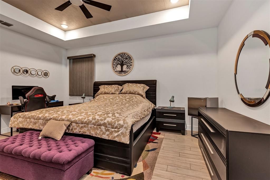 На продажу: $499,000 (4 спален, 3 ванн, 2296 Квадратных фут)