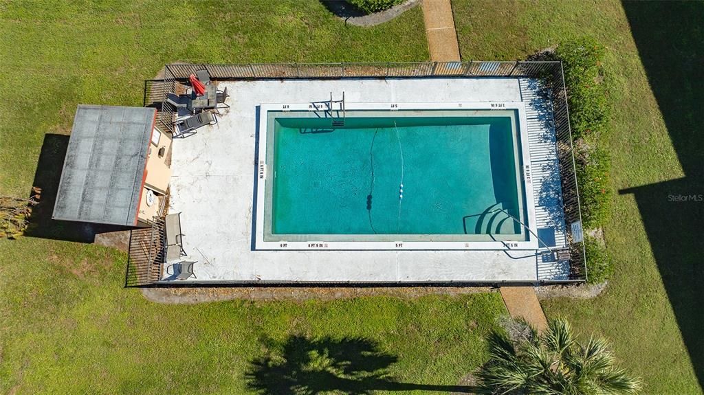 Под контрактом: $190,000 (2 спален, 2 ванн, 1290 Квадратных фут)