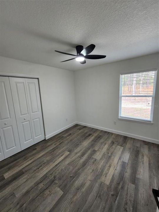 Active With Contract: $224,900 (3 beds, 2 baths, 1238 Square Feet)