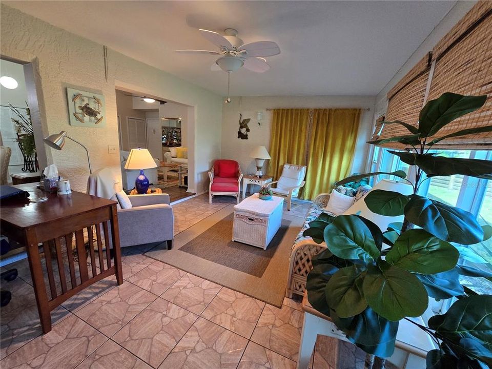 Active With Contract: $209,900 (3 beds, 2 baths, 1657 Square Feet)