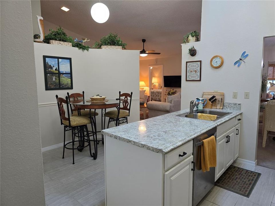 Active With Contract: $209,900 (3 beds, 2 baths, 1657 Square Feet)