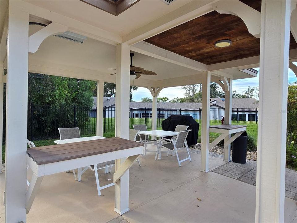 Active With Contract: $209,900 (3 beds, 2 baths, 1657 Square Feet)