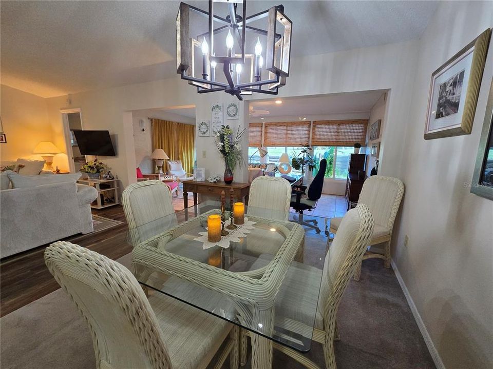 Active With Contract: $209,900 (3 beds, 2 baths, 1657 Square Feet)