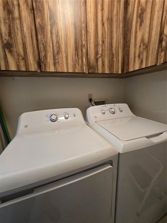 Active With Contract: $209,900 (3 beds, 2 baths, 1657 Square Feet)