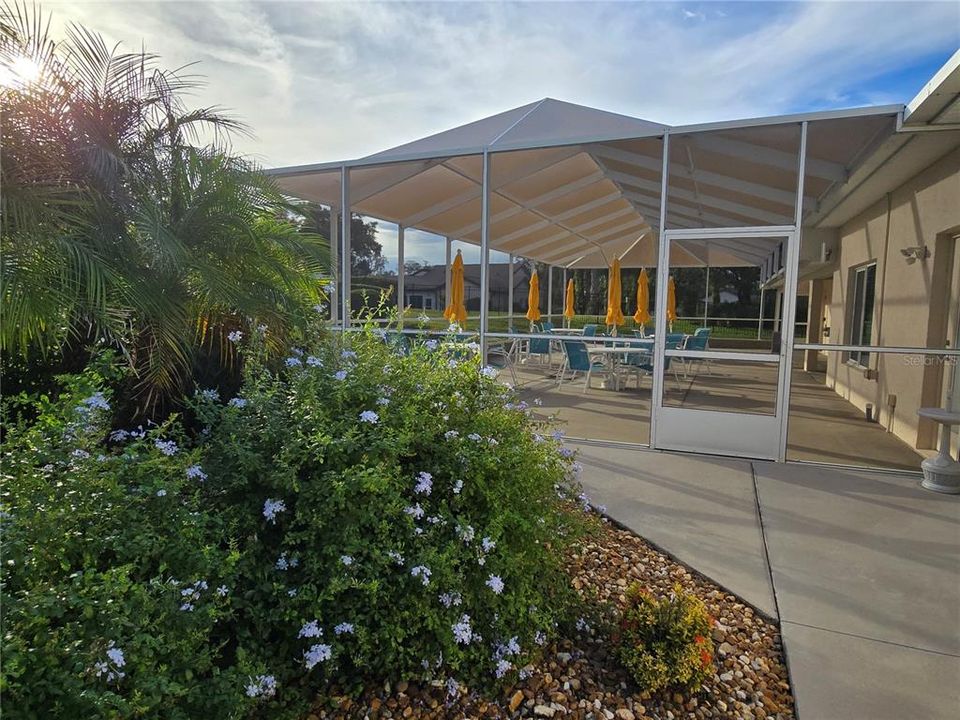 Active With Contract: $209,900 (3 beds, 2 baths, 1657 Square Feet)