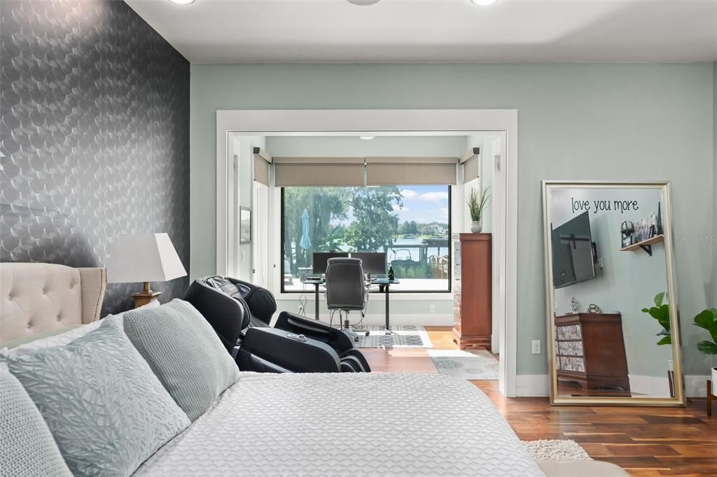 For Sale: $3,600,000 (5 beds, 6 baths, 5501 Square Feet)