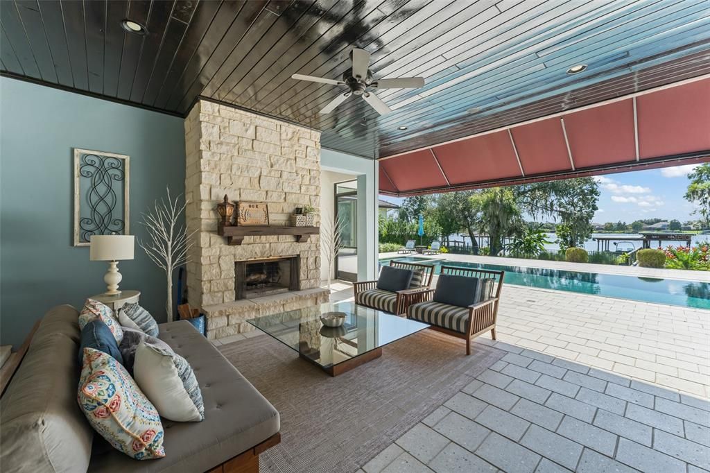 For Sale: $3,600,000 (5 beds, 6 baths, 5501 Square Feet)