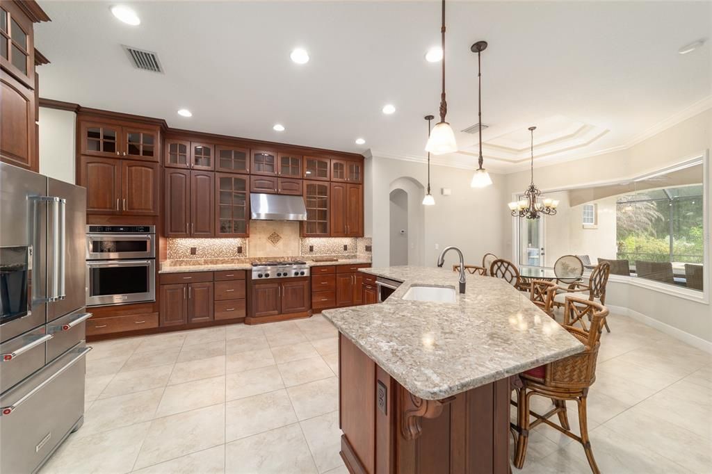 For Sale: $809,900 (4 beds, 3 baths, 2909 Square Feet)