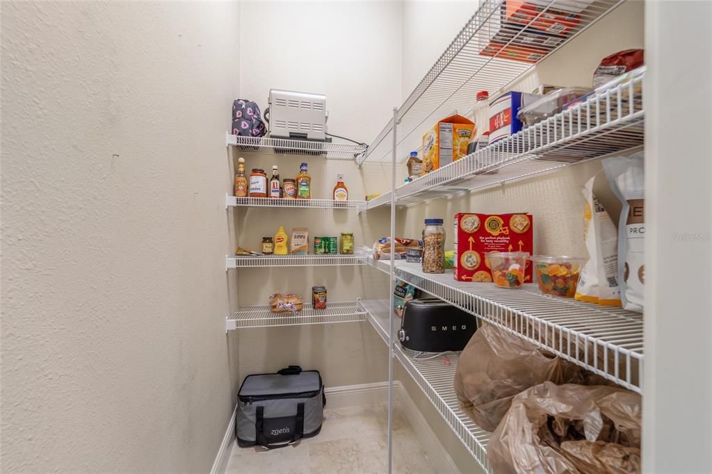 For Sale: $809,900 (4 beds, 3 baths, 2909 Square Feet)