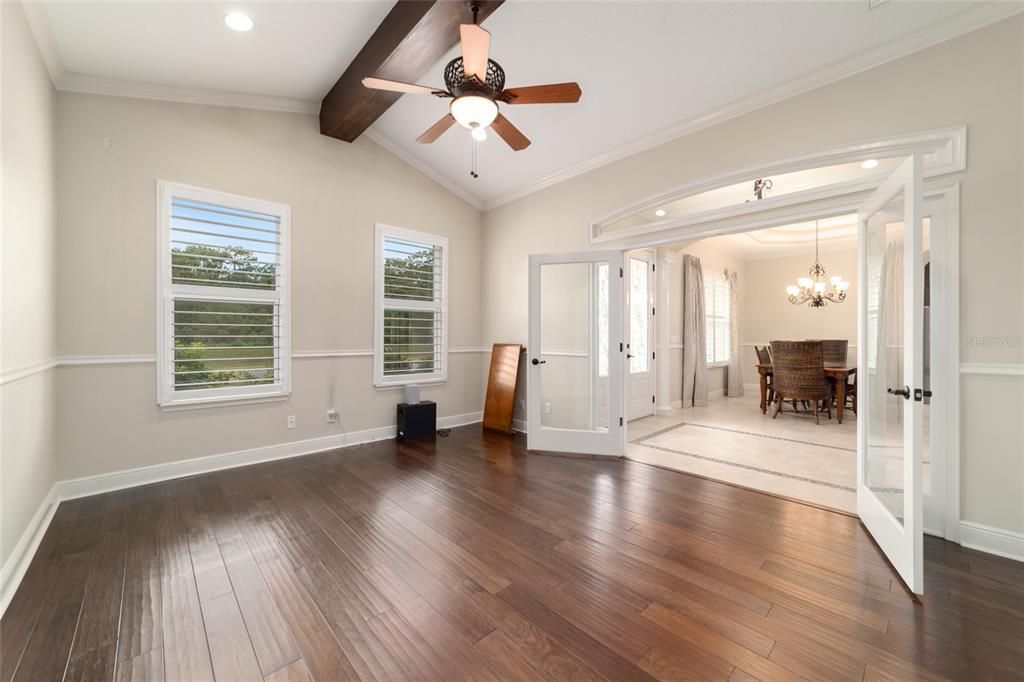 For Sale: $809,900 (4 beds, 3 baths, 2909 Square Feet)