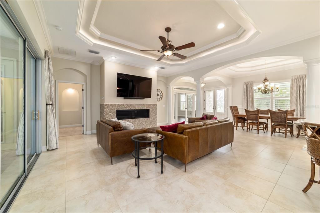 For Sale: $809,900 (4 beds, 3 baths, 2909 Square Feet)