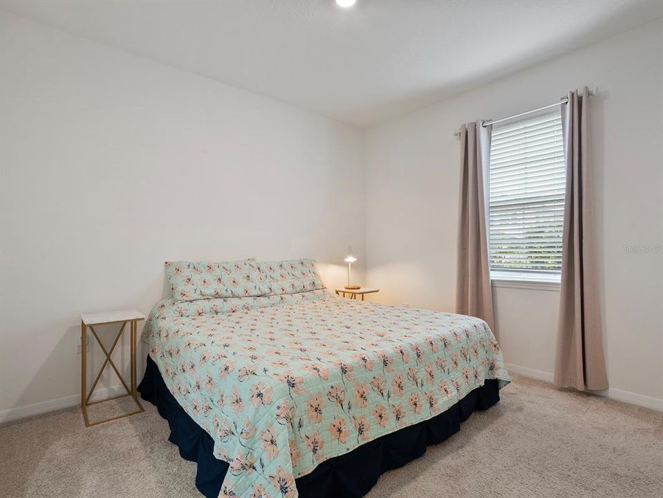 En Venta: $550,000 (4 camas, 3 baños, 2851 Pies cuadrados)