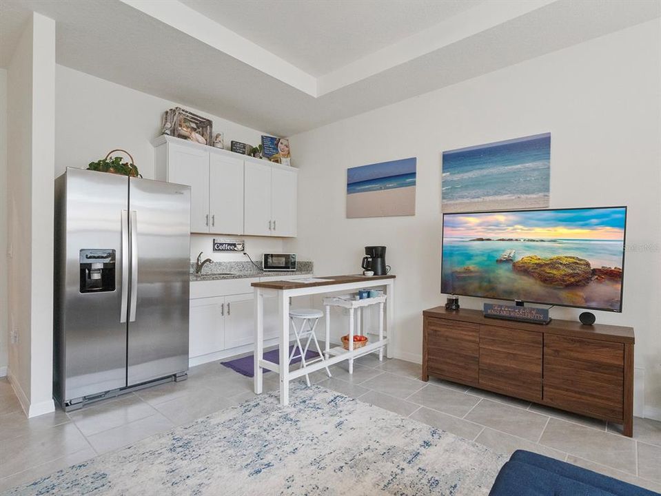 En Venta: $550,000 (4 camas, 3 baños, 2851 Pies cuadrados)