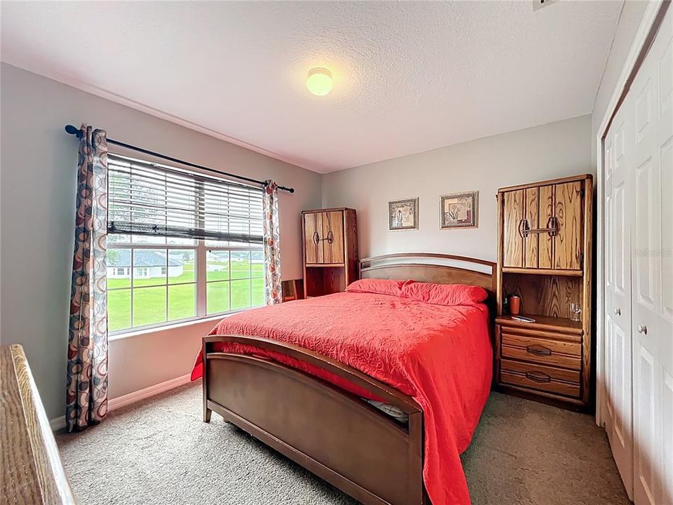 Active With Contract: $230,000 (3 beds, 2 baths, 1542 Square Feet)